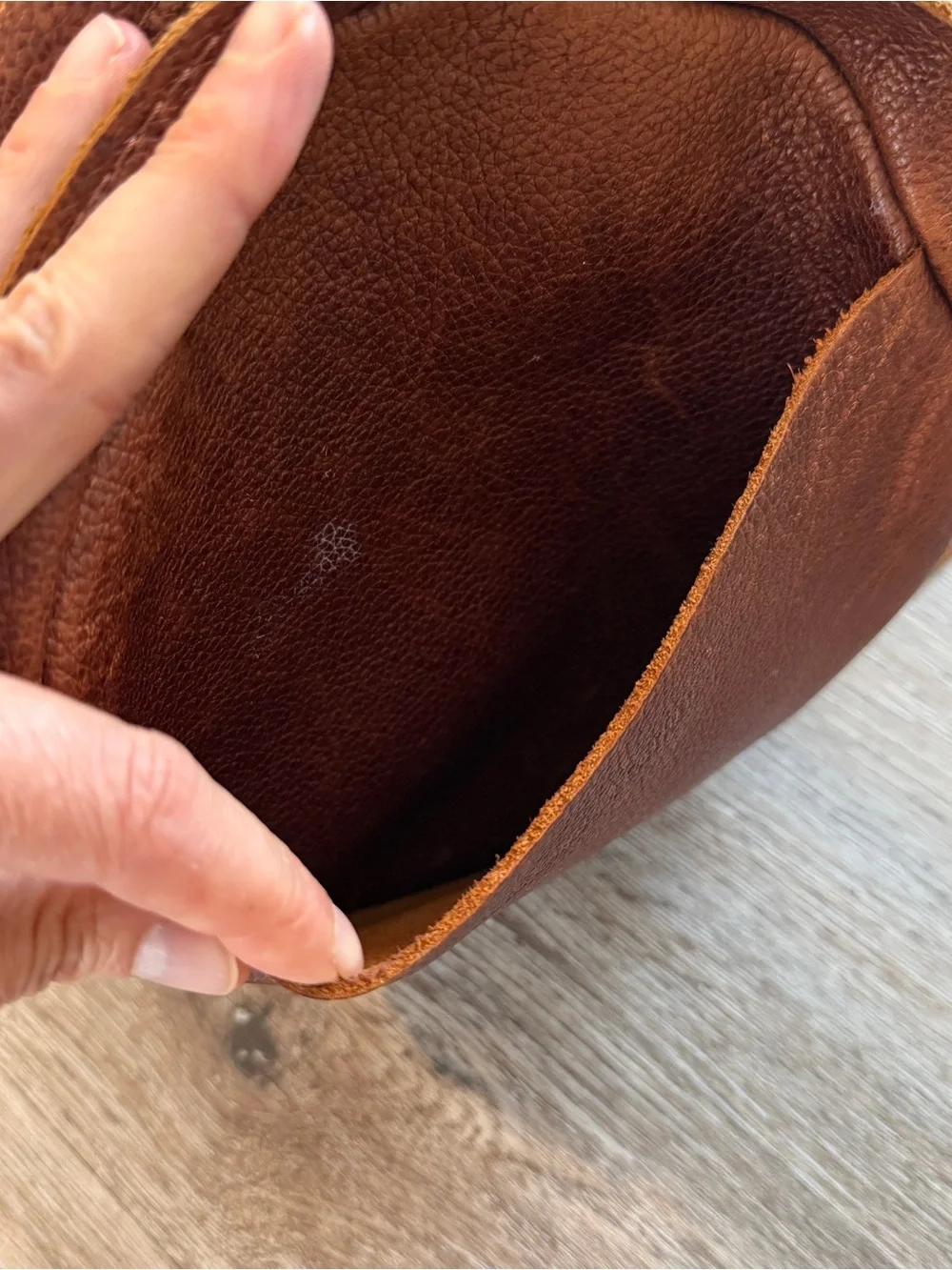 Portland Leather timeless brown